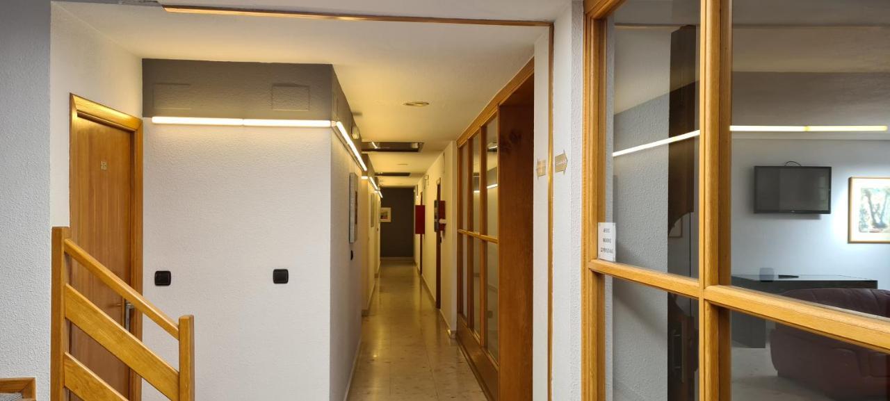 Apartamentos Laredo-Playa エクステリア 写真