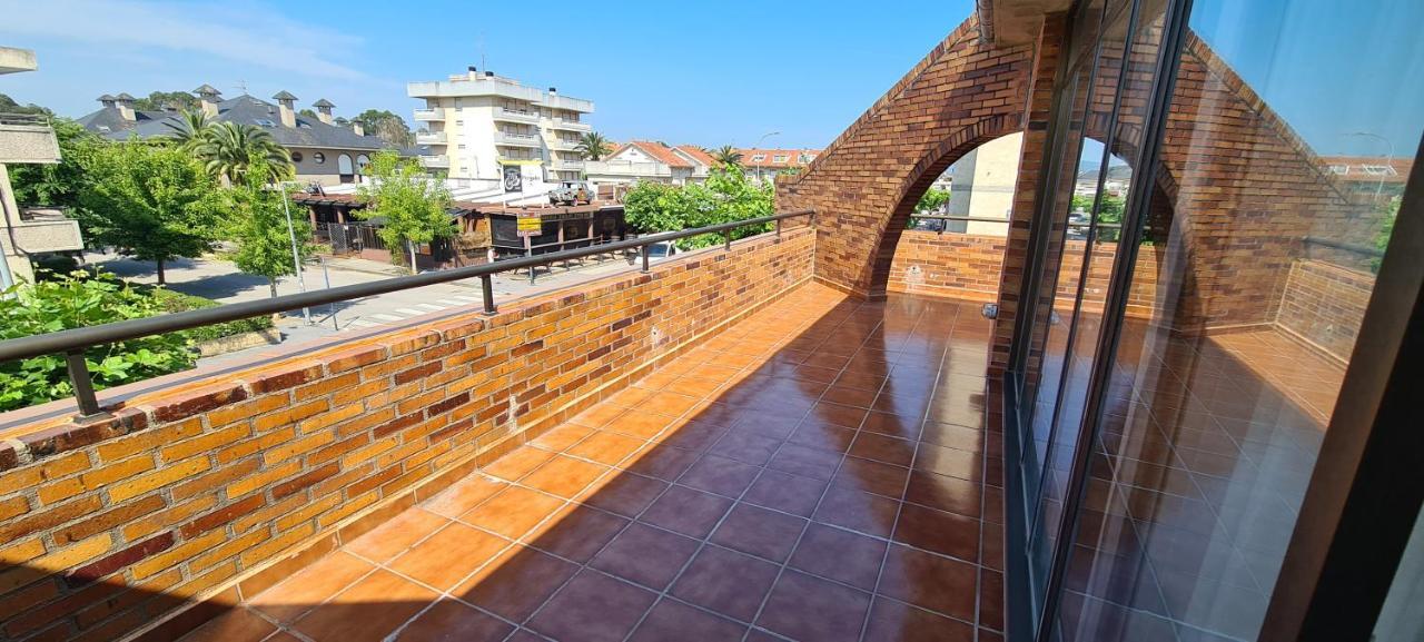 Apartamentos Laredo-Playa エクステリア 写真