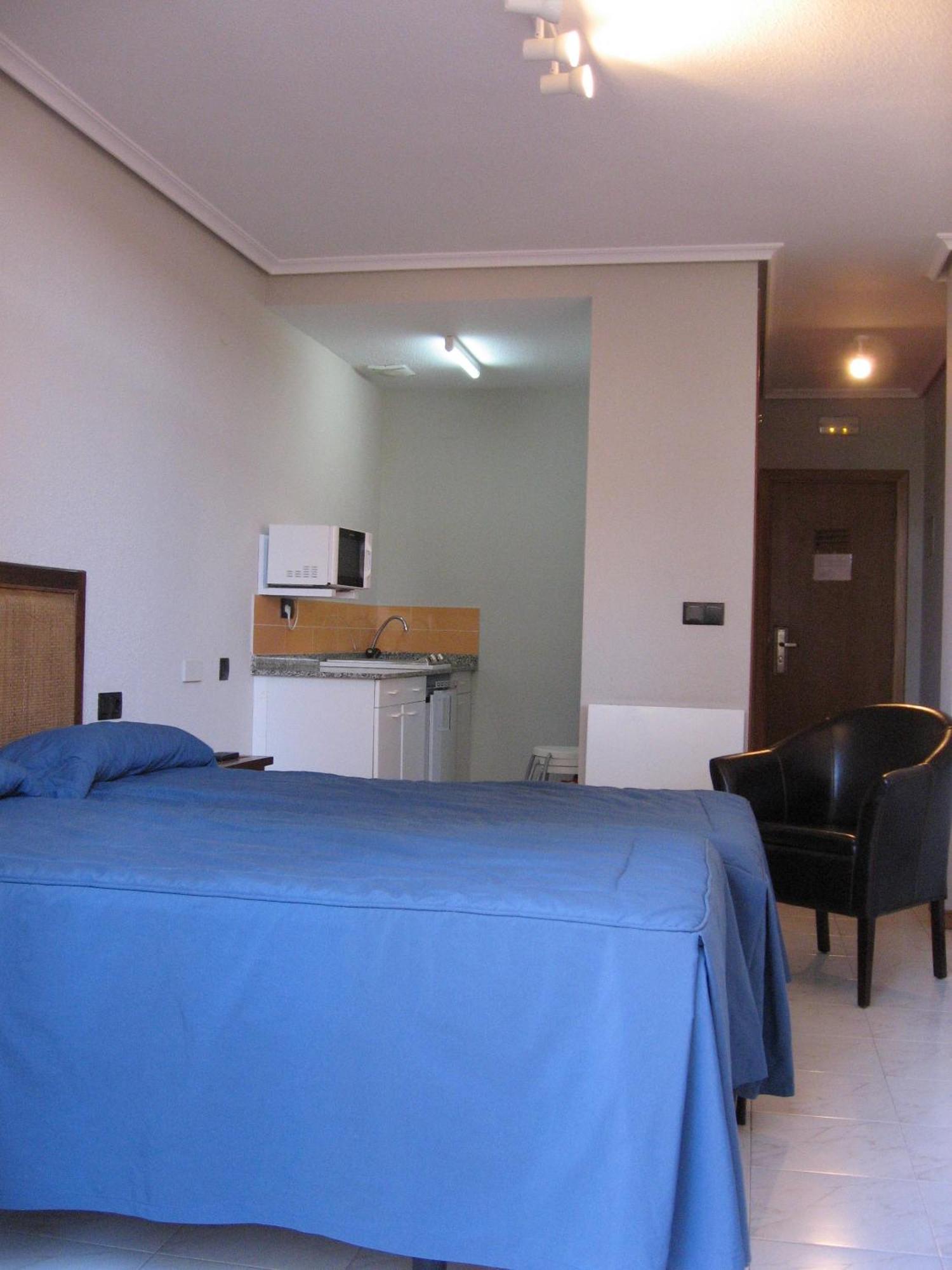 Apartamentos Laredo-Playa エクステリア 写真